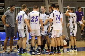 Read more about the article Prvič v sezoni delitev točk